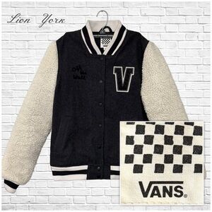 Vans Off The Wall Women’s University Varsity Jacket With Sherpa Sleeves Size M